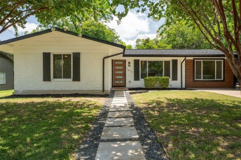 Photo of 1613 Glencrest DR, Austin, TX 78723 (MLS # 1179091)