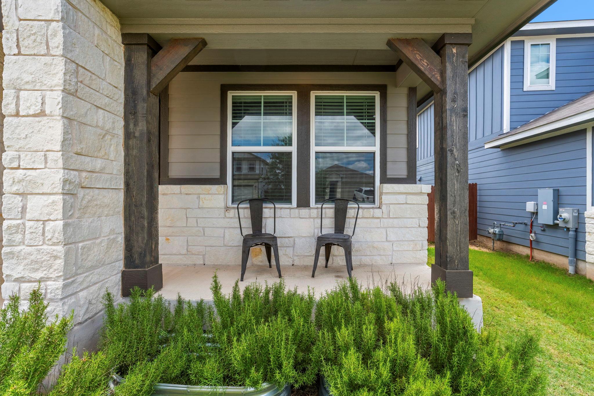516 Loriner WAY