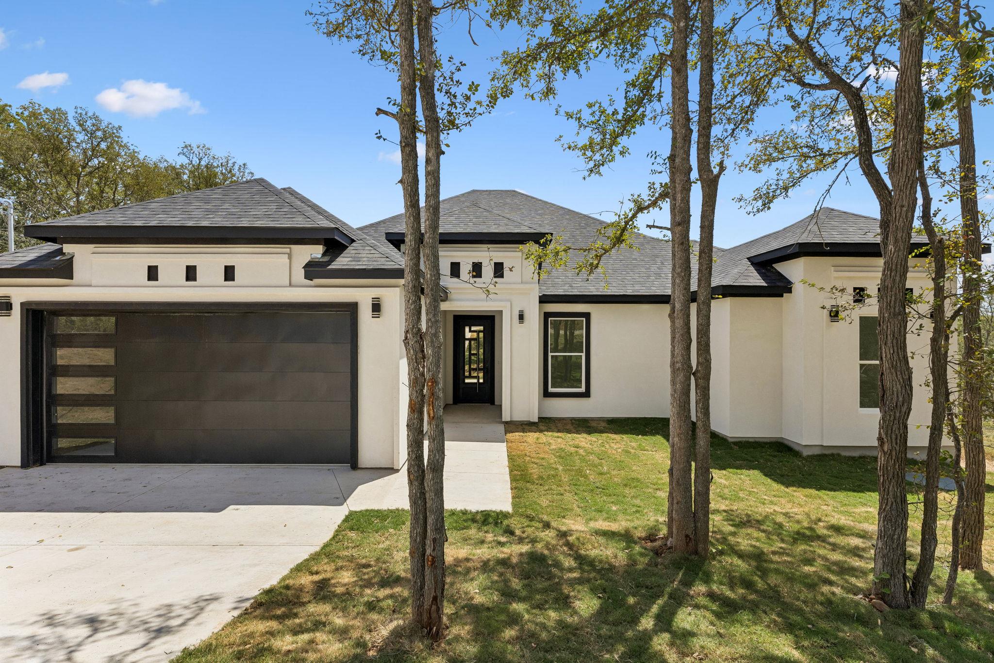 115 Diamond Head DR