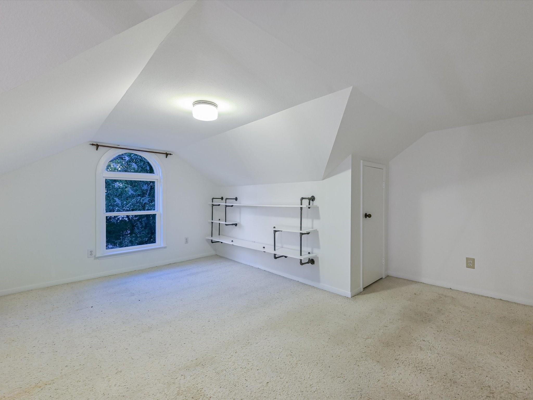 Austin, Texas 78703, United States, 3 Bedrooms Bedrooms, ,2 BathroomsBathrooms,Residential,Pending,42390