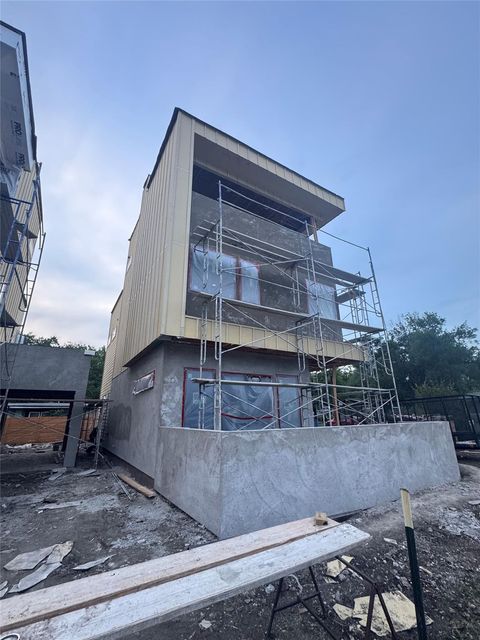 Tiny photo for 7414 W Guadalupe Street St #3, Austin, TX 78752 (MLS # 6304153)