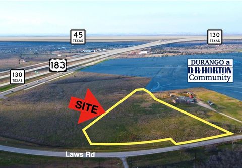 12418 Laws RD Mustang Ridge TX 78610
