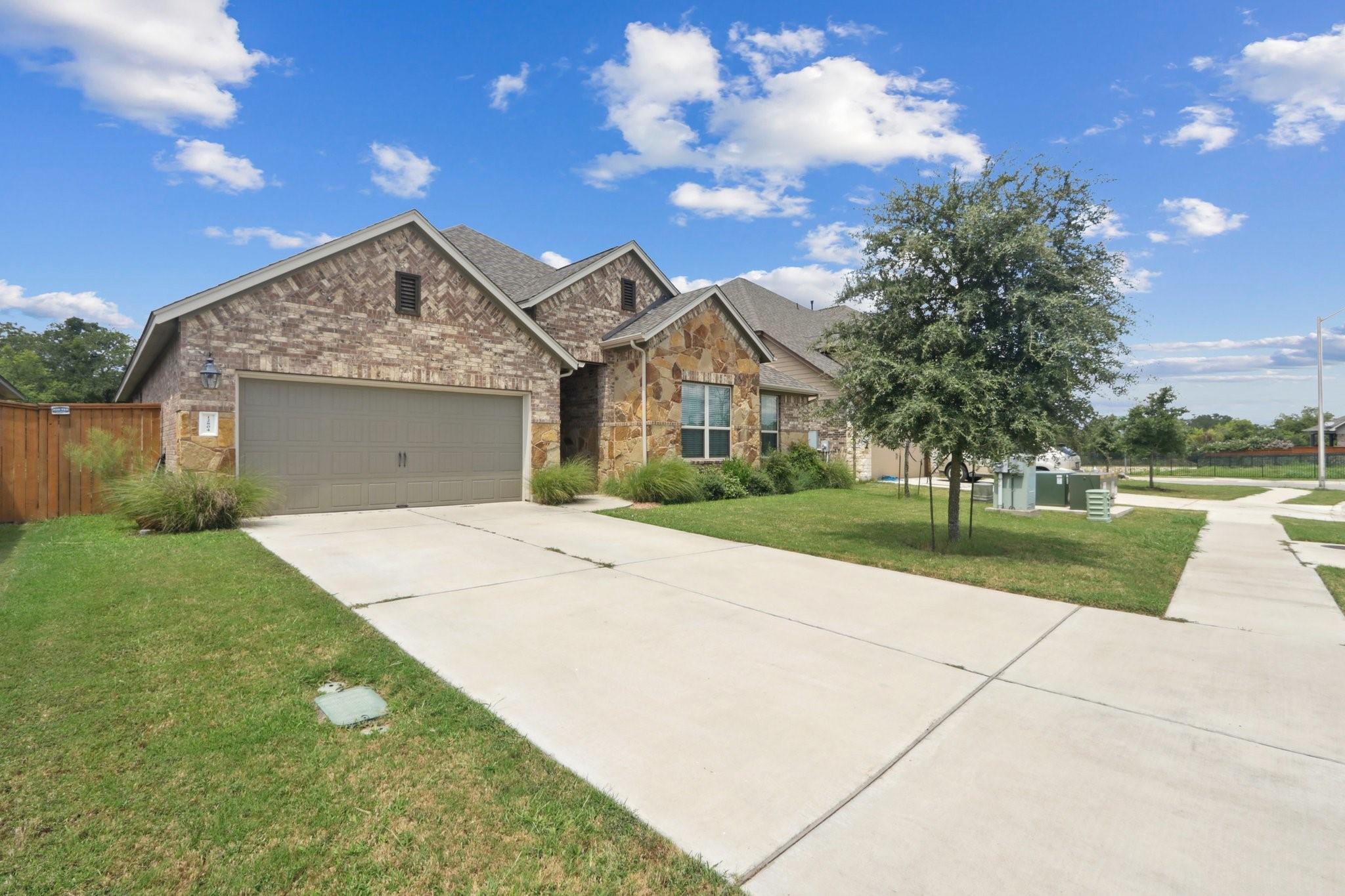 12804 Mission River DR