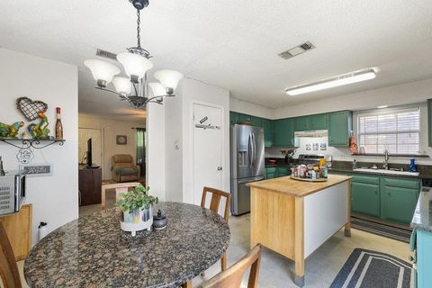 Tiny photo for 3107 Paisano TRL, Austin, TX 78745 (MLS # 8785703)
