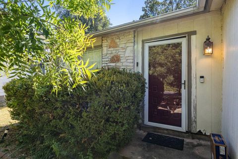 Tiny photo for 3107 Paisano TRL, Austin, TX 78745 (MLS # 8785703)