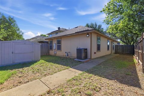 Tiny photo for 4529 Secure LN #31, Austin, TX 78725 (MLS # 5711031)