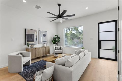 Tiny photo for 3204 Overcup Oak DR, Austin, TX 78704 (MLS # 7377542)