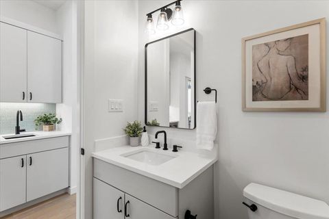 Tiny photo for 3204 Overcup Oak DR, Austin, TX 78704 (MLS # 7377542)