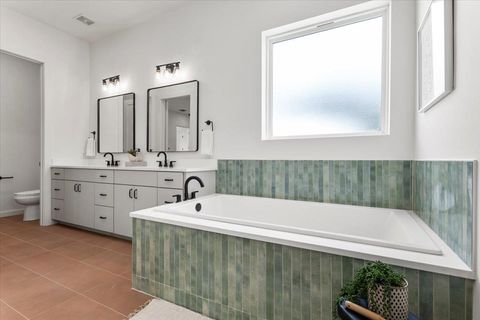 Tiny photo for 3204 Overcup Oak DR, Austin, TX 78704 (MLS # 7377542)