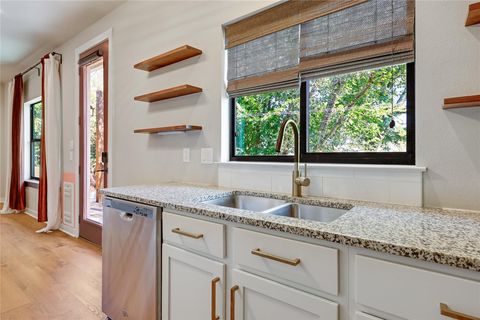 Tiny photo for 11115 Elm ST, Jonestown, TX 78645 (MLS # 1675140)