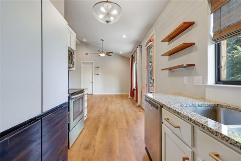 Tiny photo for 11115 Elm ST, Jonestown, TX 78645 (MLS # 1675140)