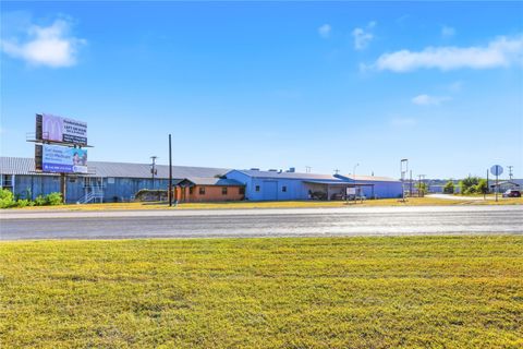 13 Jack Nixon RDS Fredericksburg TX 78624