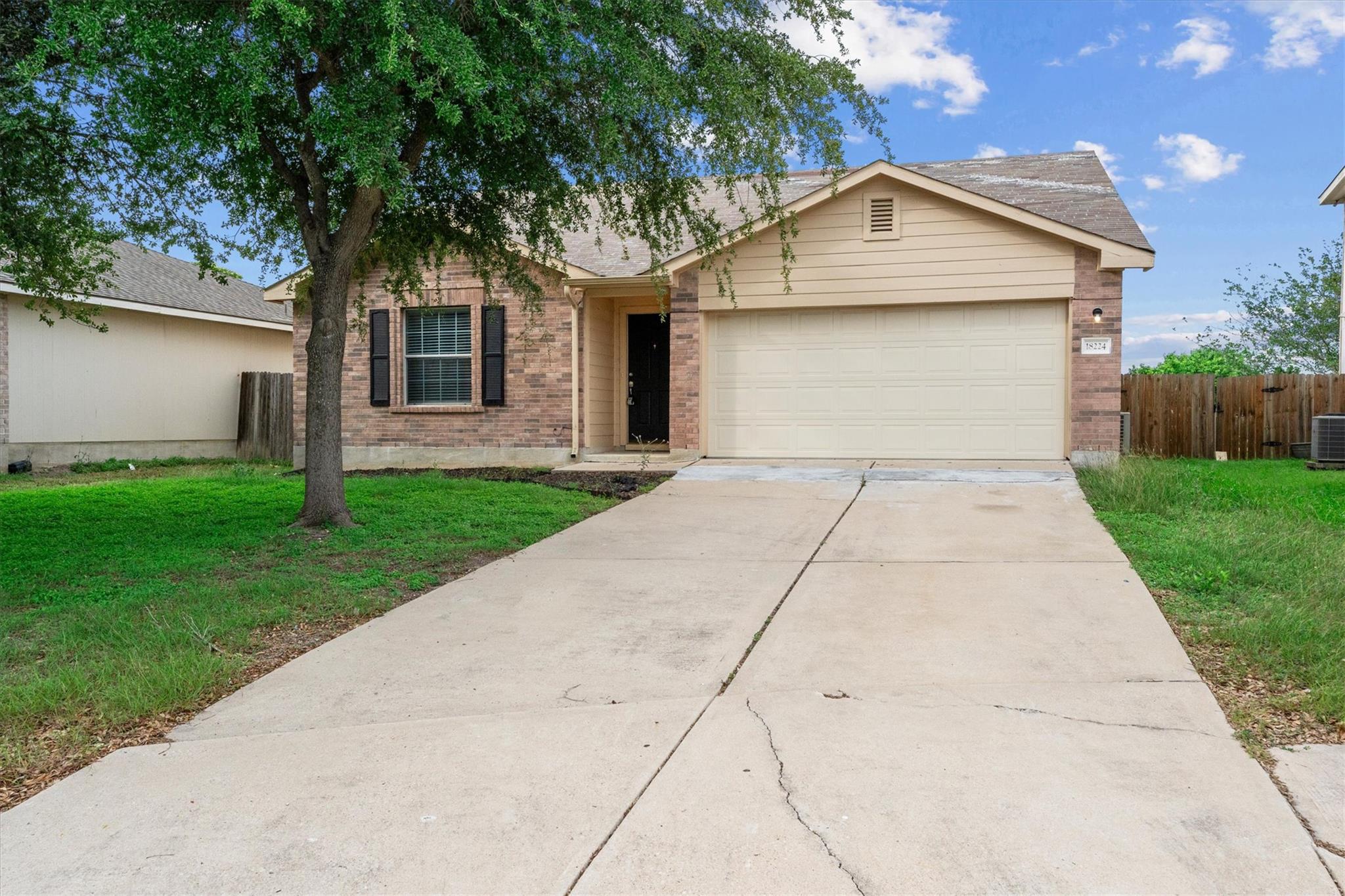 18224 Canopy LN