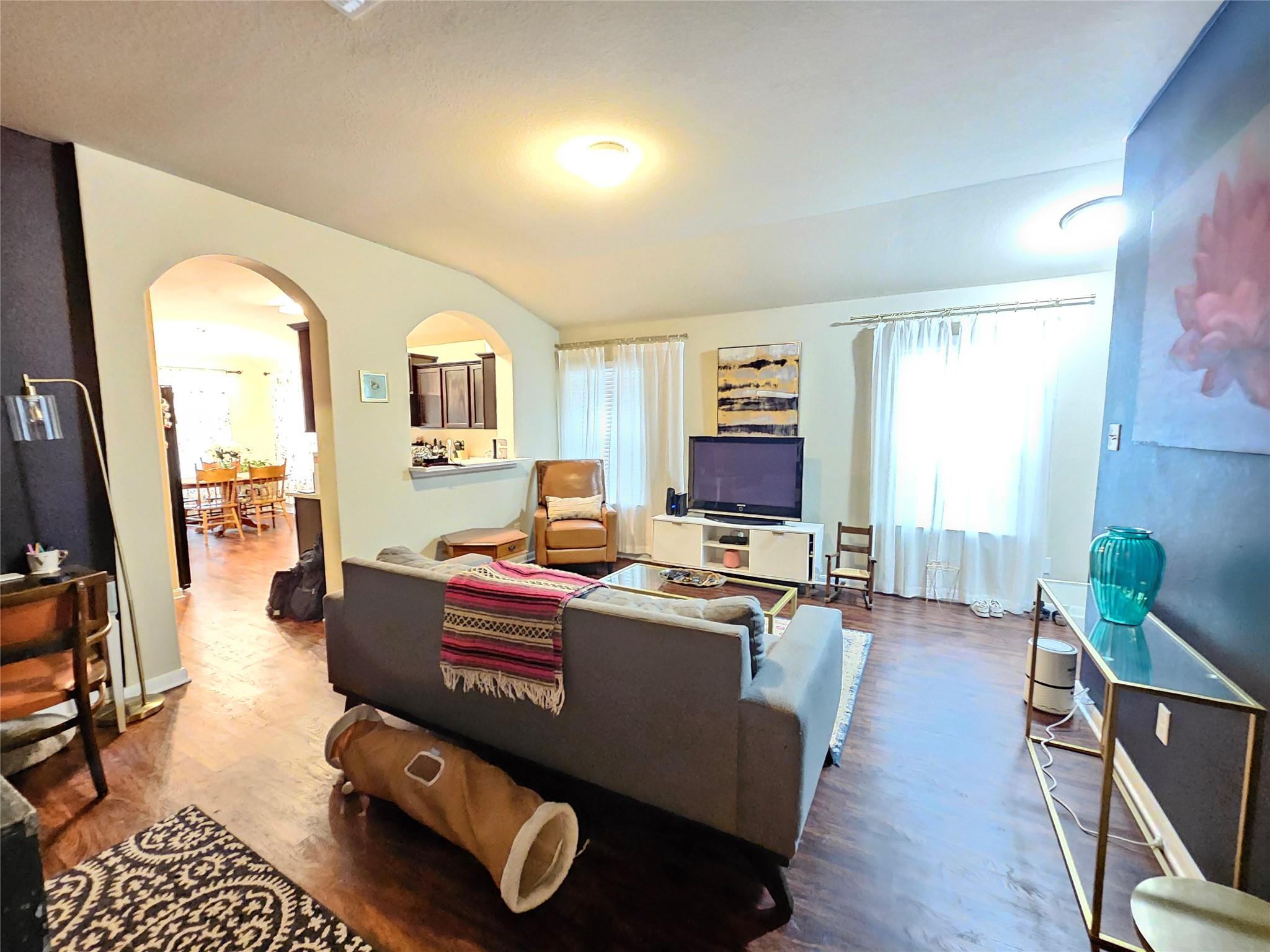 1608 Monte Vista DR