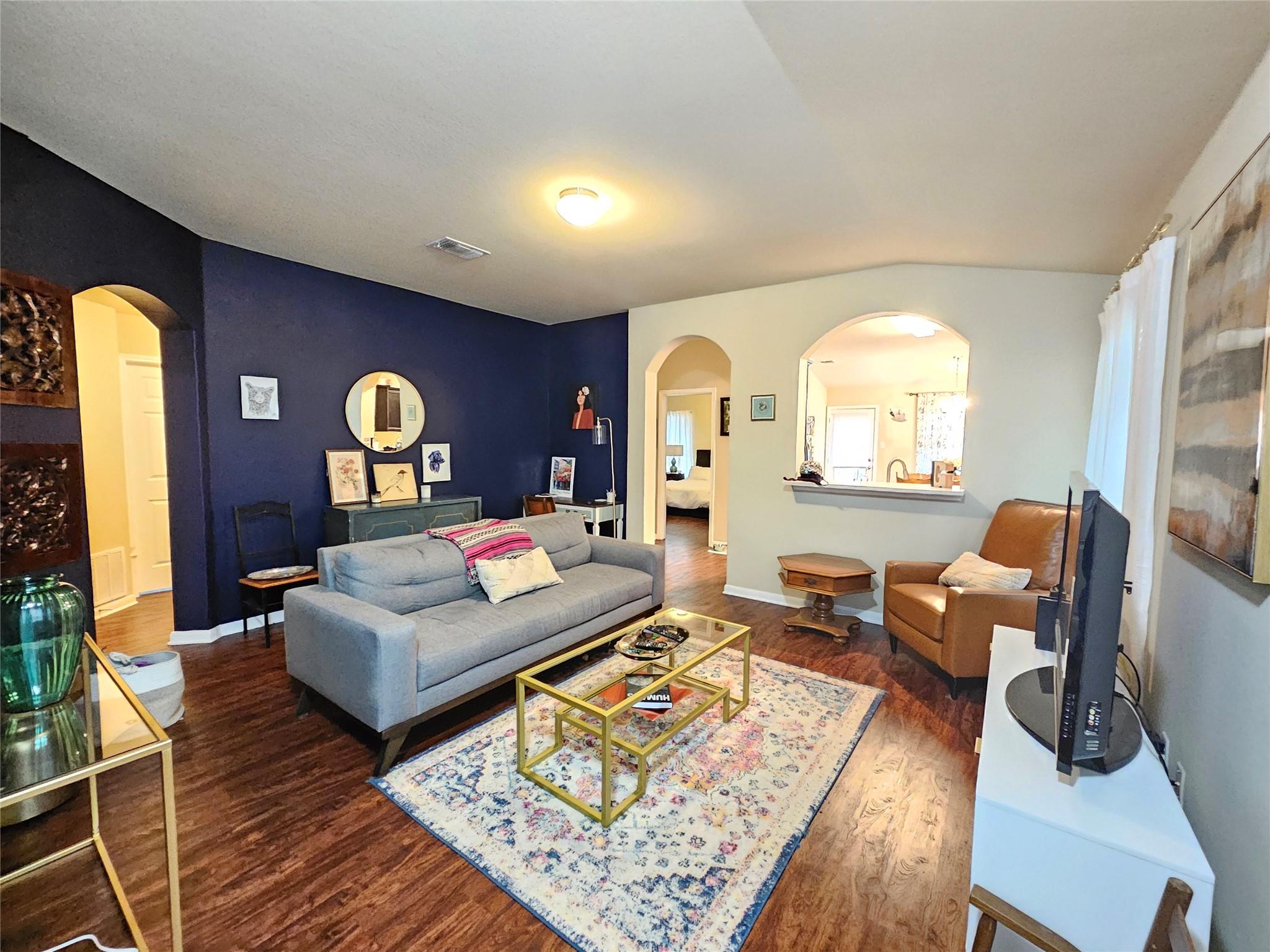 1608 Monte Vista DR