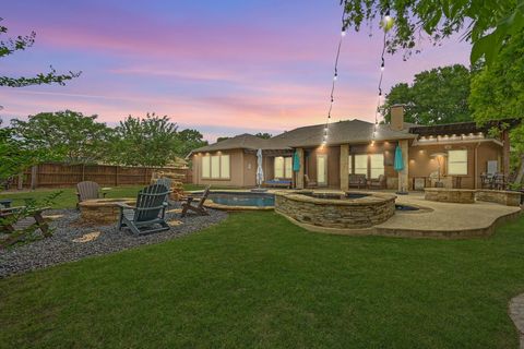 Tiny photo for 605 River Oaks DR, Austin, TX 78748 (MLS # 3522825)