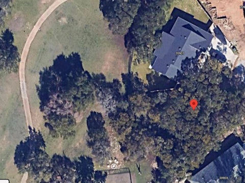 Photo of 20905 Marquette CV, Lago Vista, TX 78645 (MLS # 7955730)