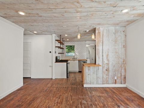 Tiny photo for 1305 Salina ST #1, Austin, TX 78702 (MLS # 1157033)