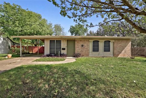 1402 Camelot CIR Austin TX 78745