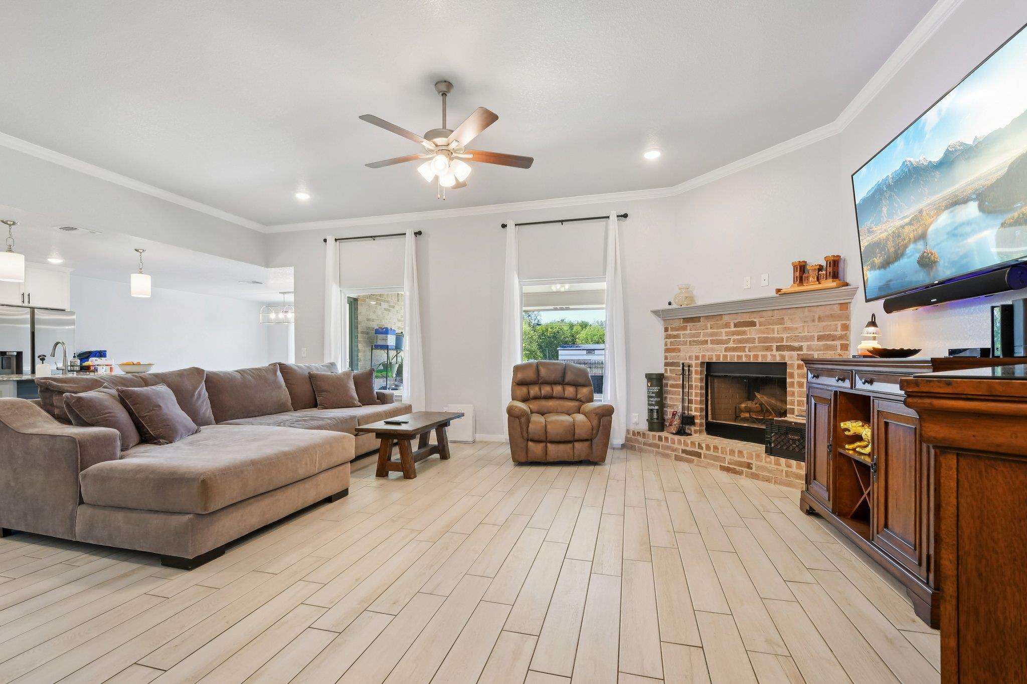 2594 Belle Hubbard TRL