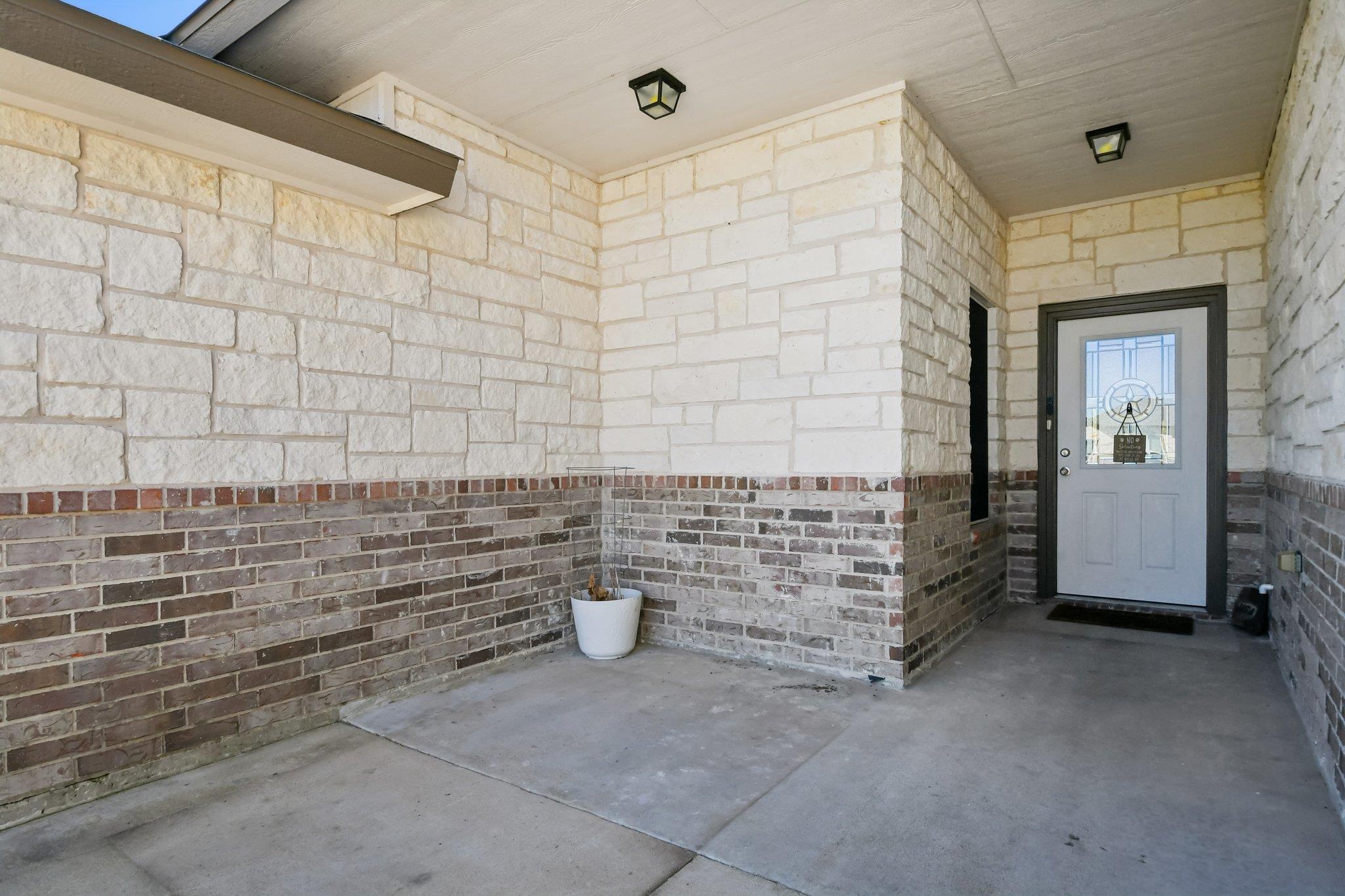 2594 Belle Hubbard TRL