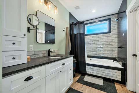 Tiny photo for 10502 W Lakeview DR, Jonestown, TX 78645 (MLS # 5917468)