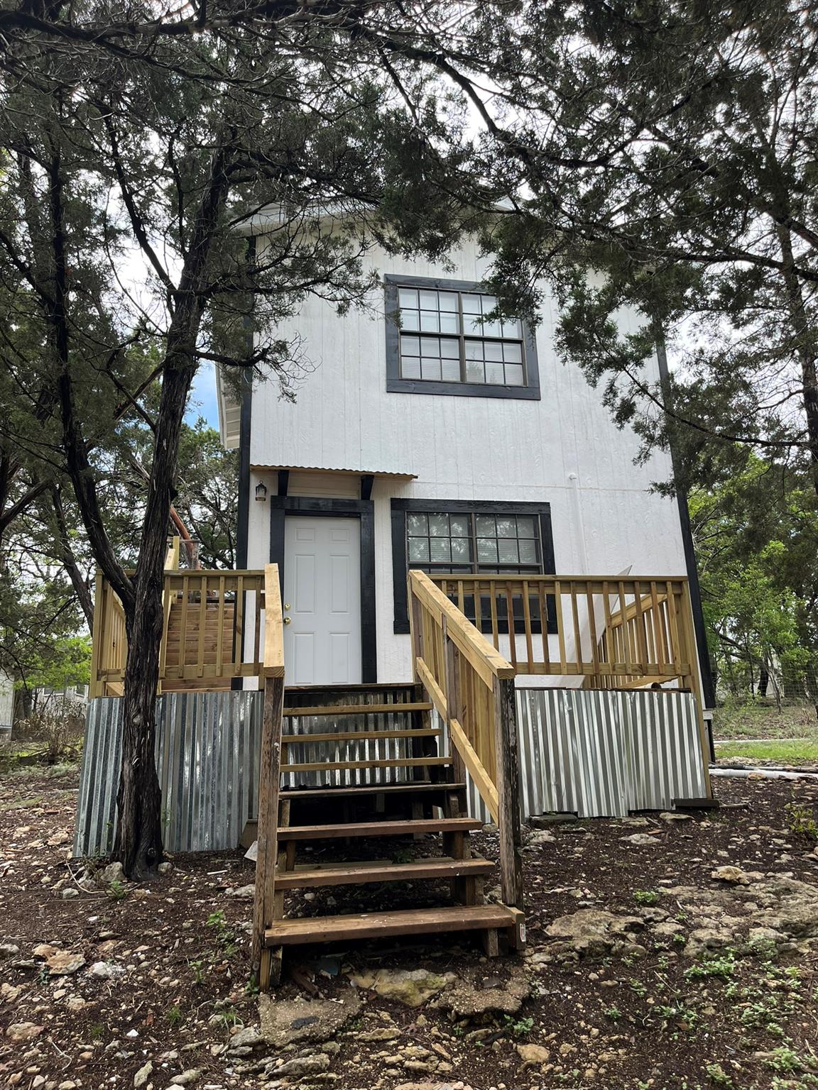 622 Squires ROW