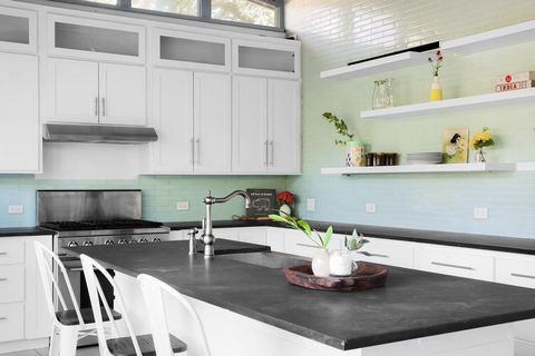 Tiny photo for 410 Brookhaven TRL, Austin, TX 78746 (MLS # 8157709)
