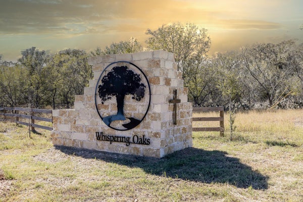 56 POST OAK WAY, CUERO, TX 77954 - Image 31482bd2ced677215a43a79bf32d3d54/521787920