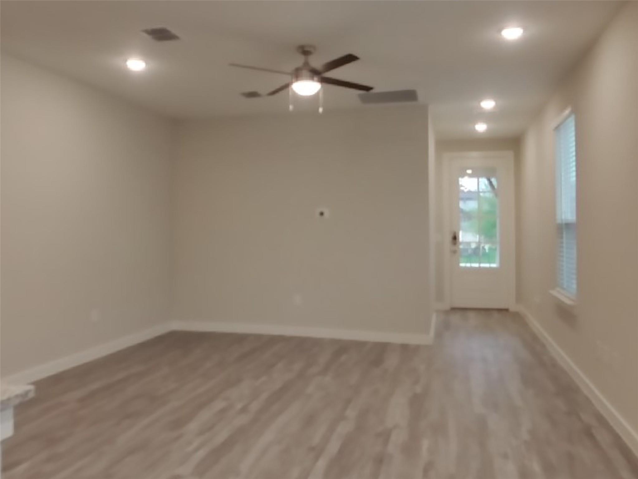 1641 Mexican Heather DR