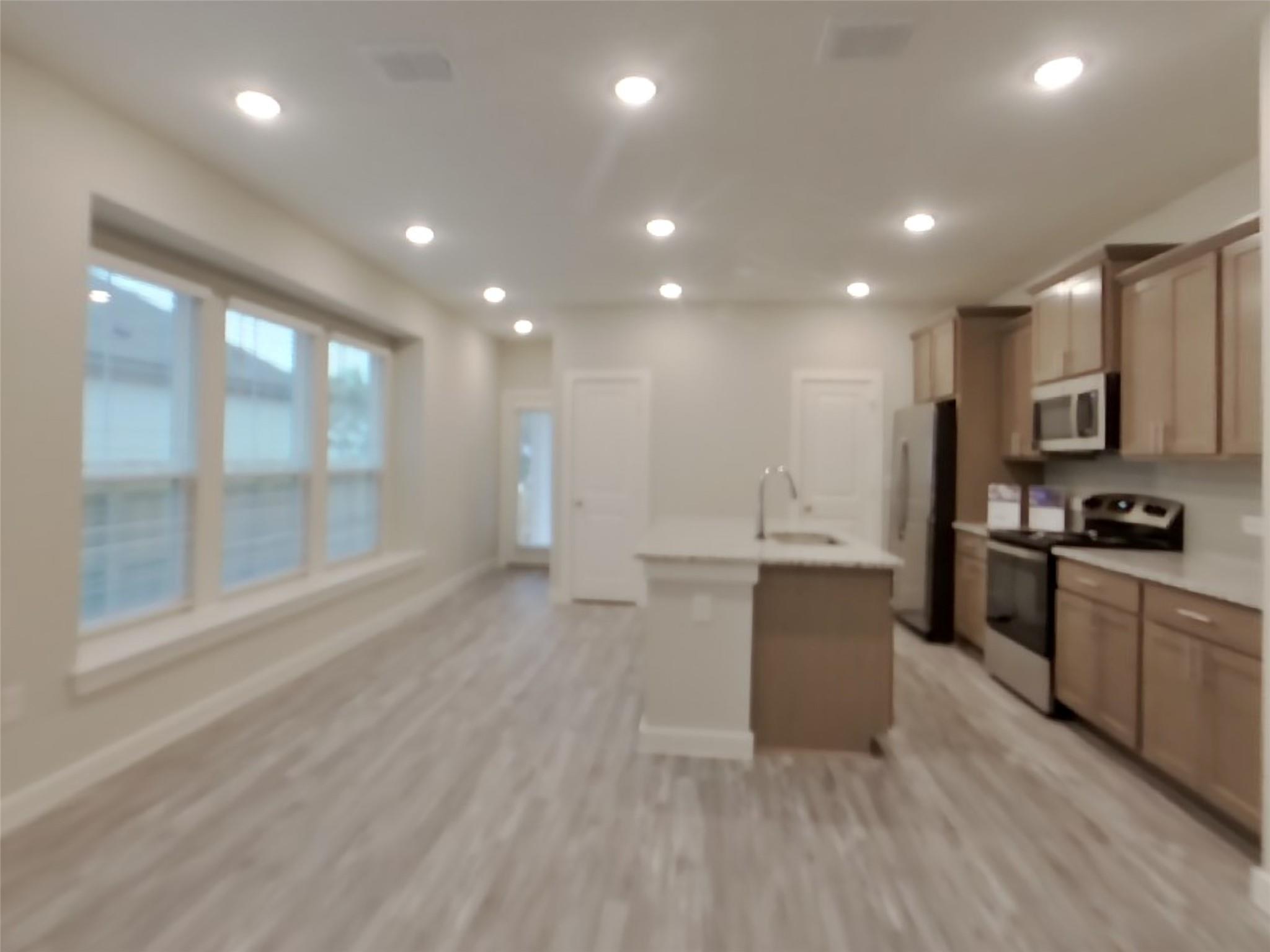 1641 Mexican Heather DR