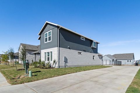 Photo of 7417 Boyd Haven DR, Austin, TX 78744 (MLS # 8642130)
