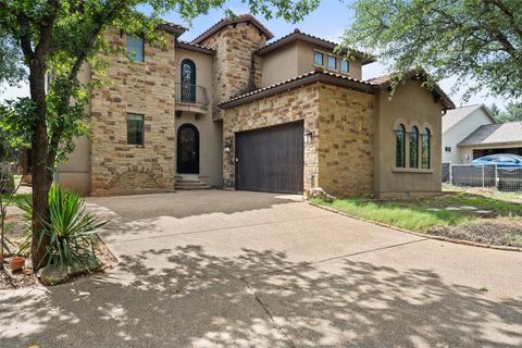 1310 Minnie DR Austin TX 78732