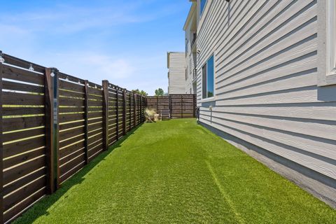 Tiny photo for 7905 Floracita LN, Austin, TX 78735 (MLS # 7251687)