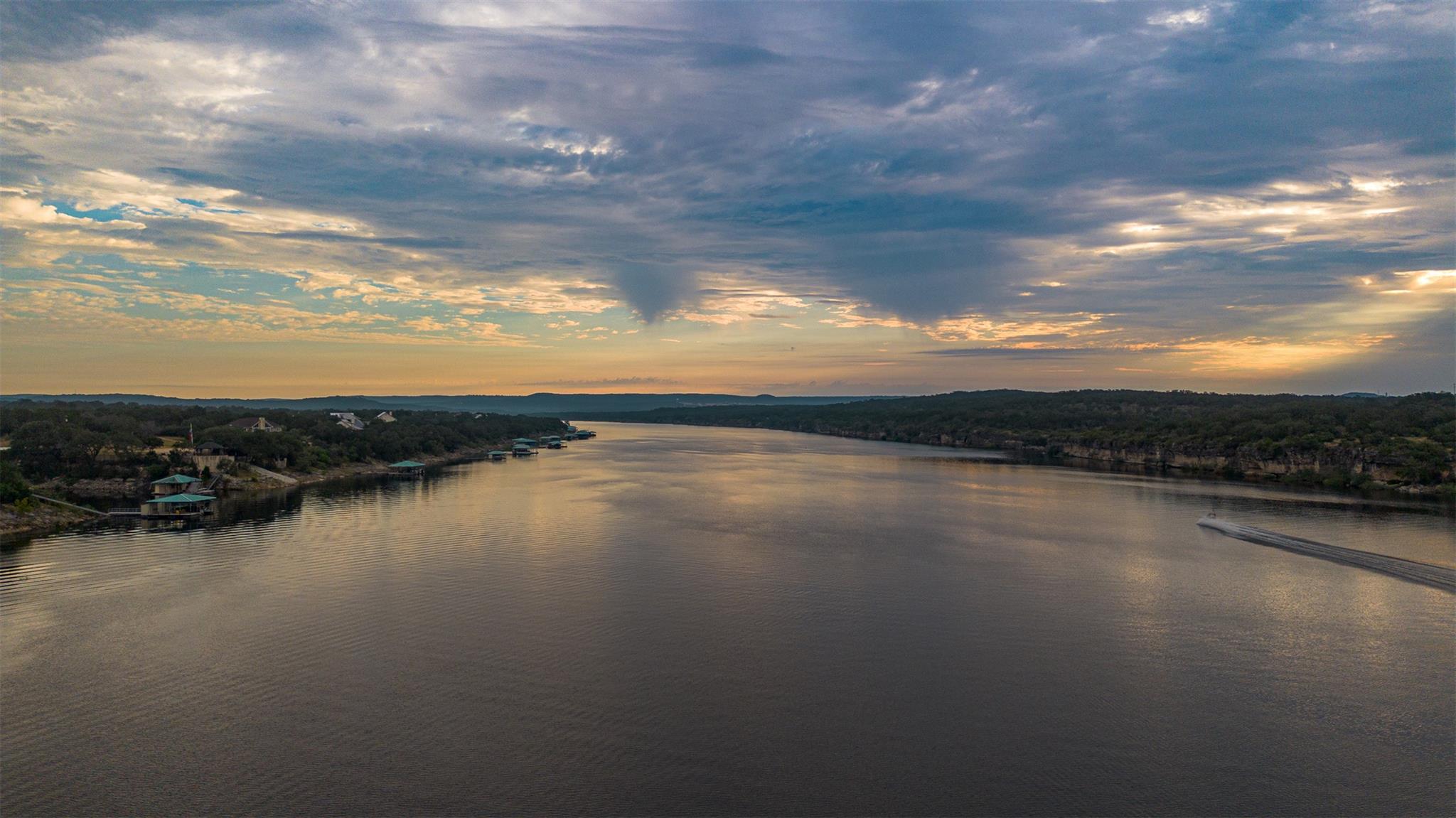 Ranch 6 Dos Rios WAY