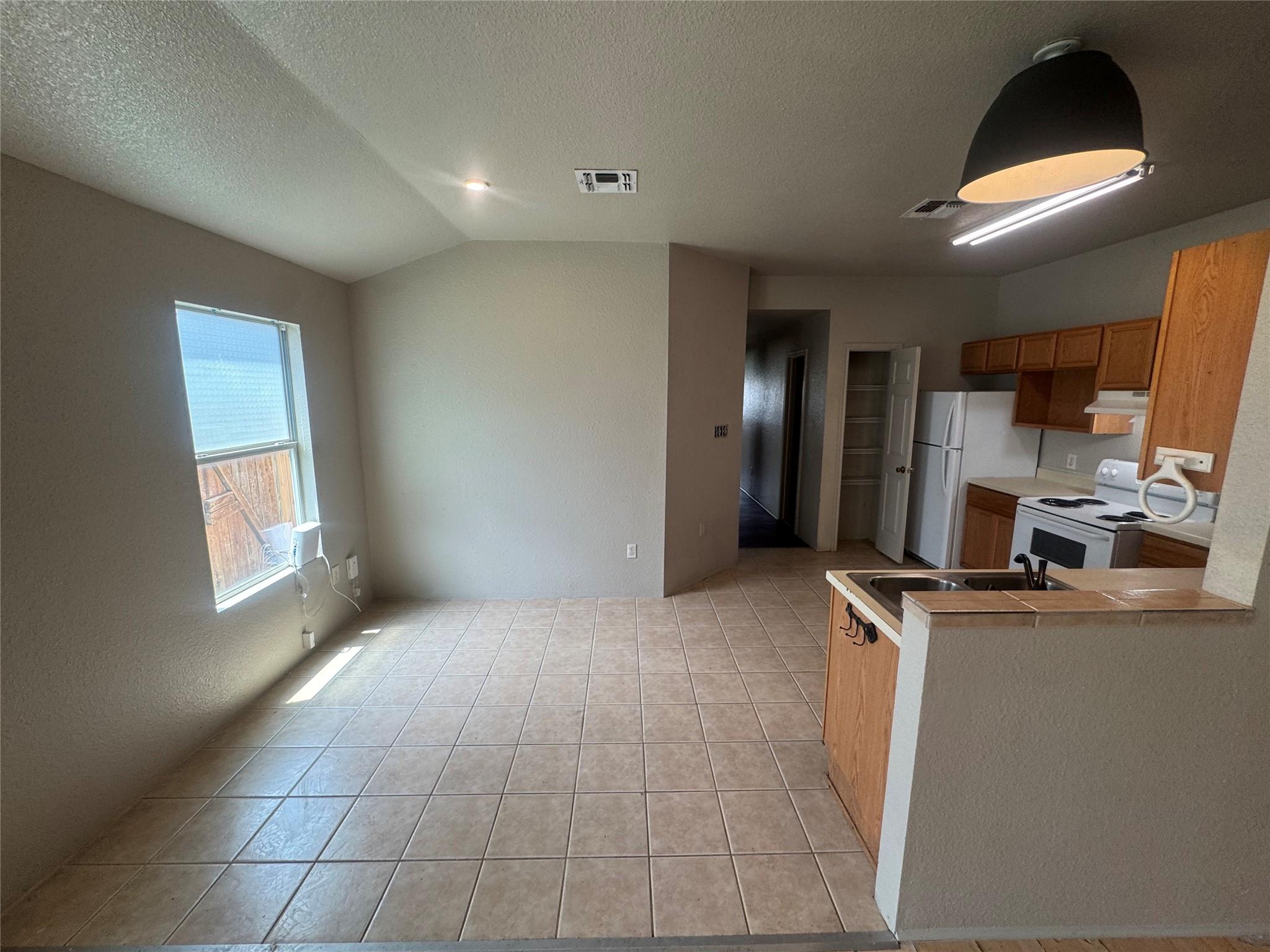 4411 TERRA SUMMIT RD RD