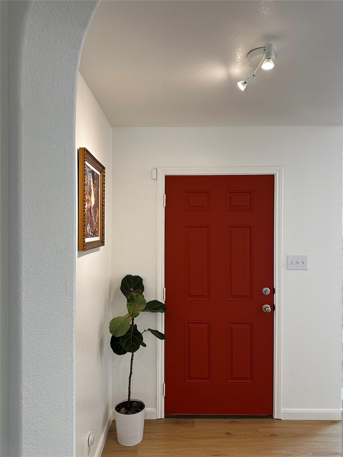 14302 Cummins WAY