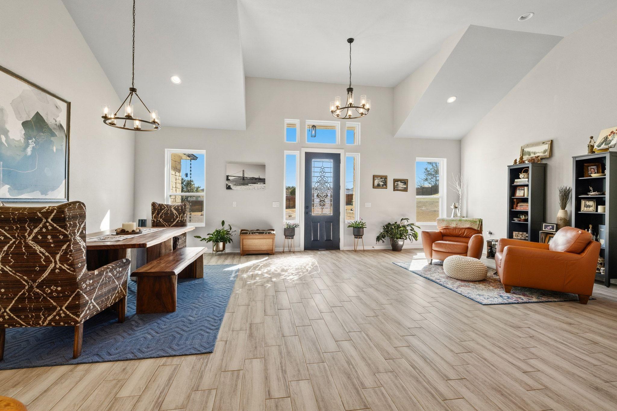 14302 Summit View DR 4