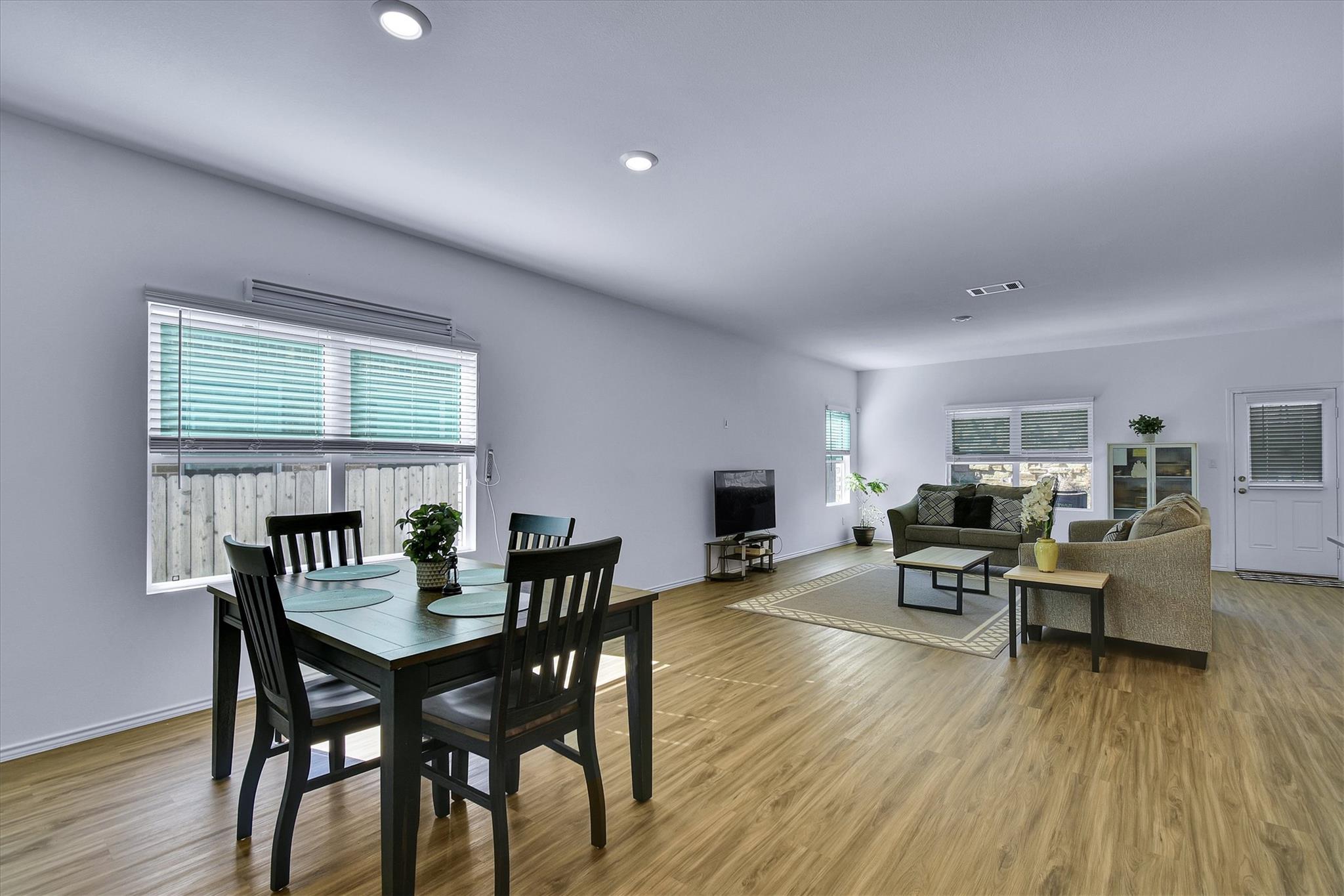 1621 Brueggerhoff RD