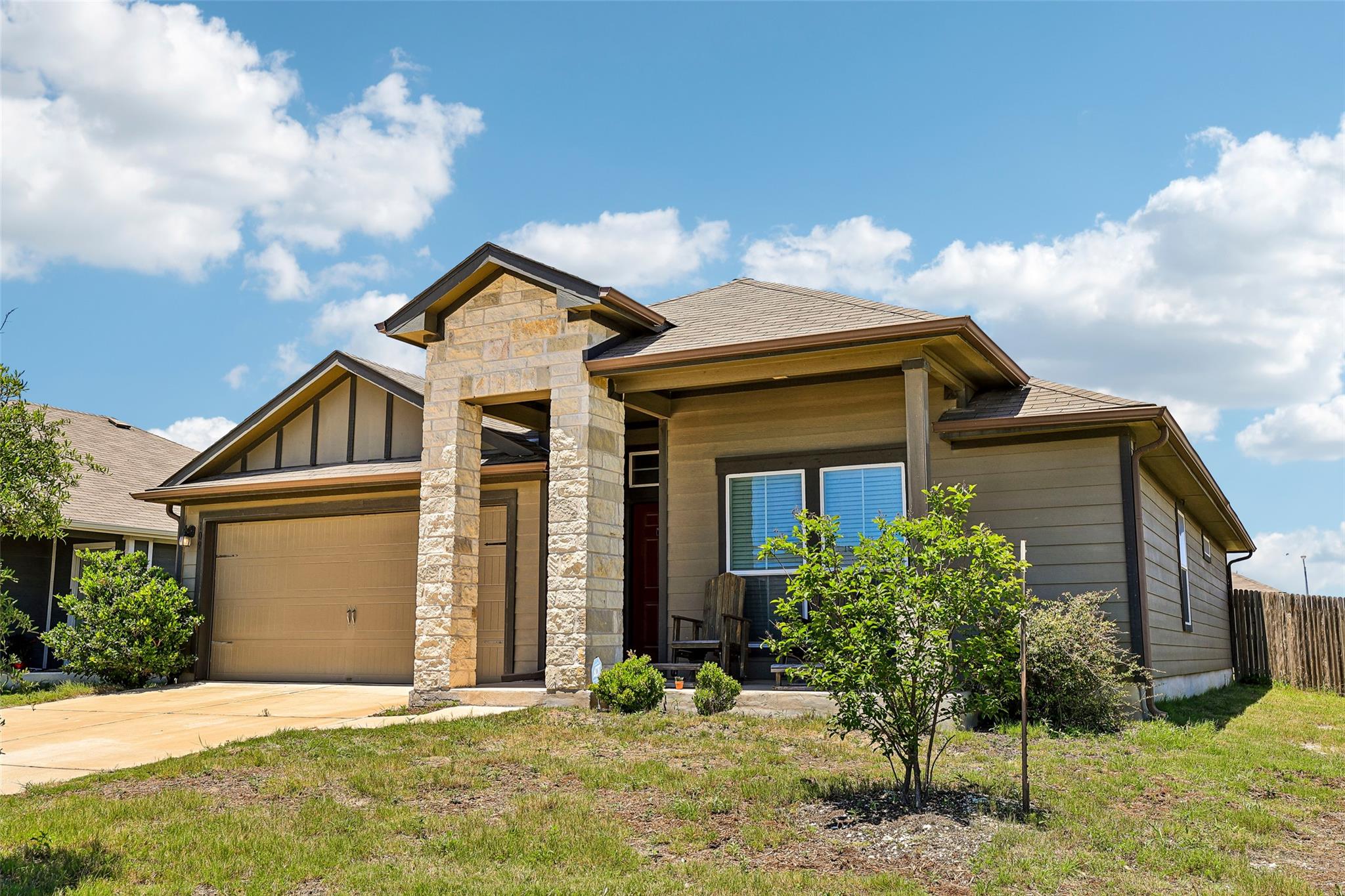 109 San Bernard TRL