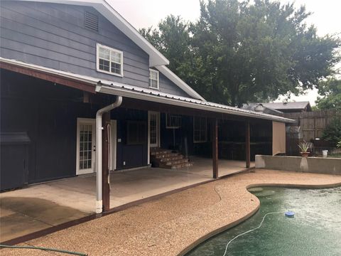 7510 Sevilla DR Austin TX 78752