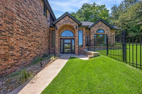 Tiny photo for 3911 Dry Creek DR, Austin, TX 78731 (MLS # 9440116)