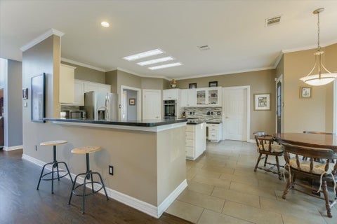 Tiny photo for 2302 Cliffs Edge DR, Austin, TX 78733 (MLS # 3470278)