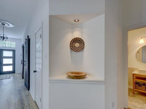 Tiny photo for 9902 Scenic Bluff DR, Austin, TX 78733 (MLS # 5120019)