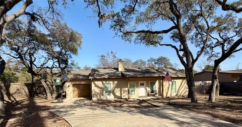 Photo of 5503 Hi Line RD, Austin, TX 78734 (MLS # 6290352)