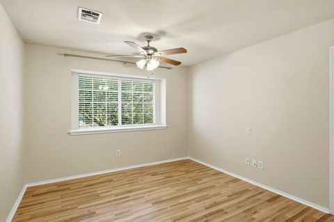 Tiny photo for 1900 Scofield Ridge PKWY #203, Austin, TX 78727 (MLS # 1773044)