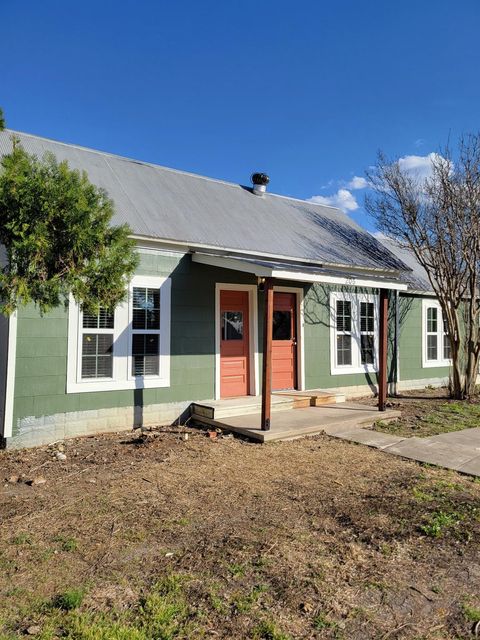 206 N Donohoe ST Granger TX 76530