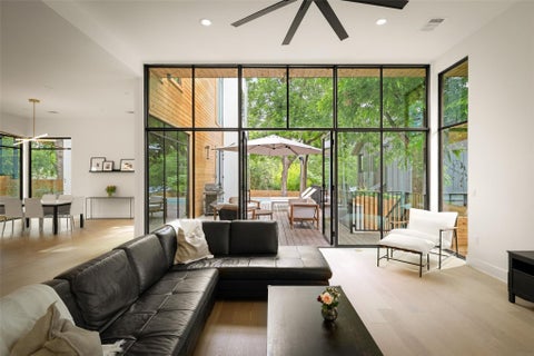 Tiny photo for 404 Krebs LN, Austin, TX 78704 (MLS # 9801934)