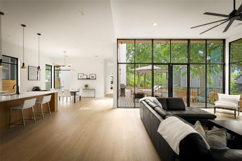 Tiny photo for 404 Krebs LN, Austin, TX 78704 (MLS # 9801934)