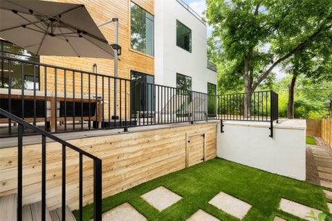 Tiny photo for 404 Krebs LN, Austin, TX 78704 (MLS # 9801934)